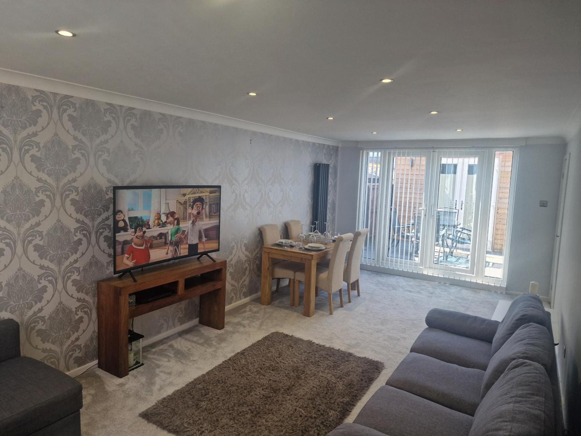 Stylish & Modern 2 Bed House With Free Parking Leeds Apartment Leeds  Exterior photo